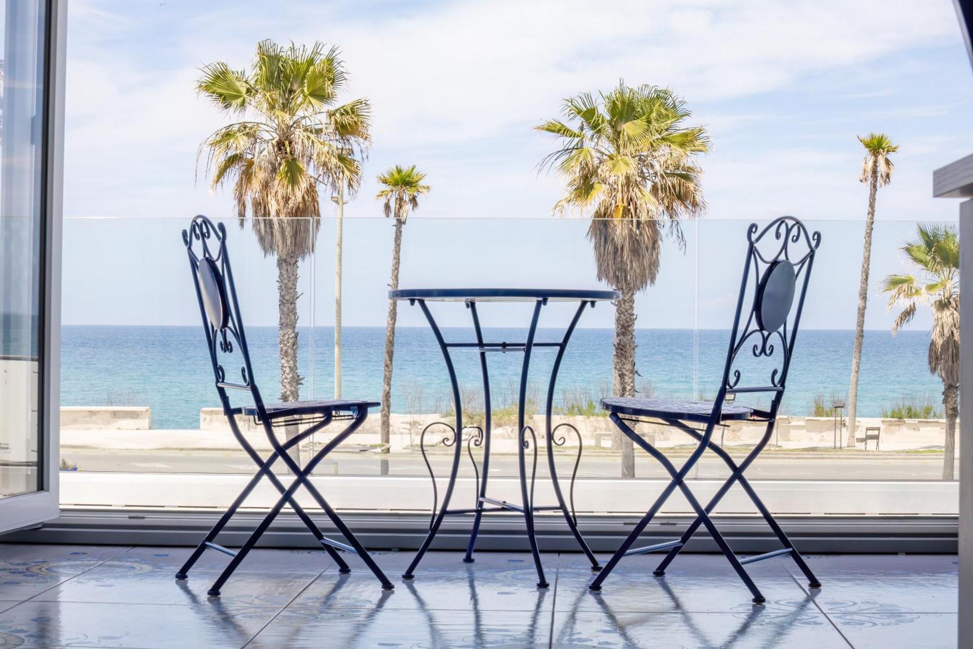Etoiles Guest House Gioia Tauro Ngoại thất bức ảnh